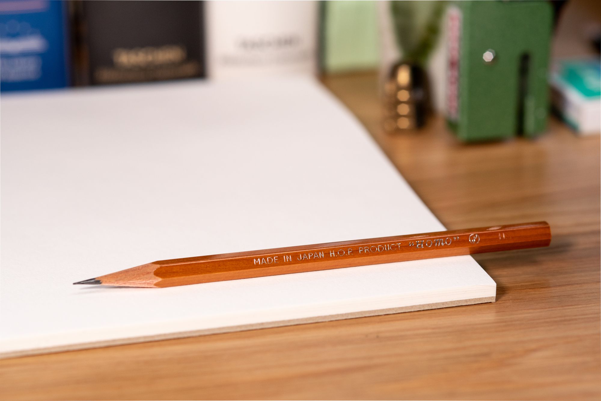 White Mechanical Pencils: Top Pencils From Japan & Beyond